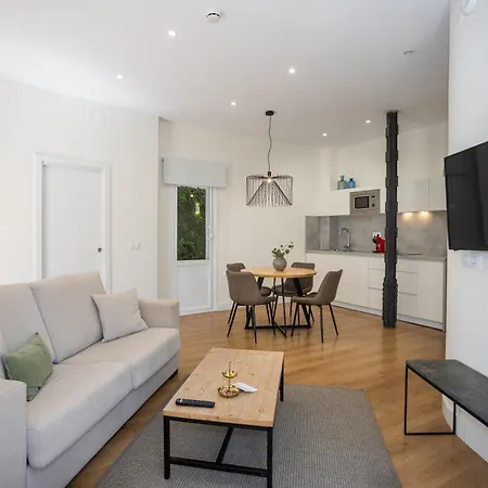 Chinitas Urban Apartment Malaga