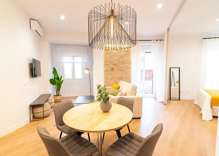 Chinitas Santos Daire